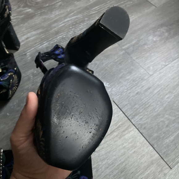 GORGEOUS Giuseppe zanotti heels - Picture 5 of 8